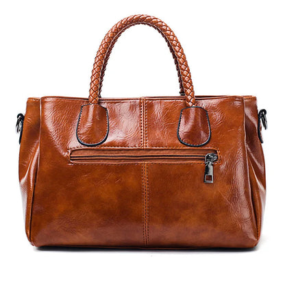 Elegant Leather Dufflebag