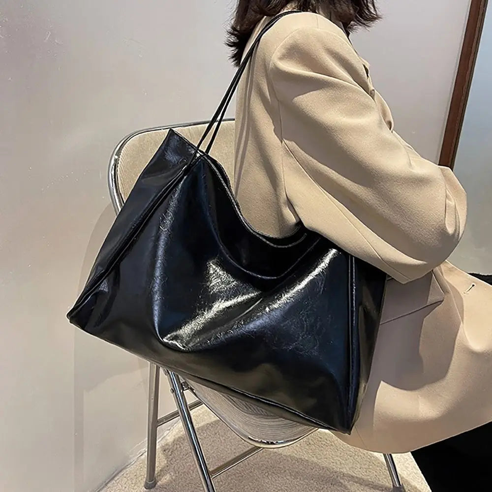 Elegant Shoulder Bag